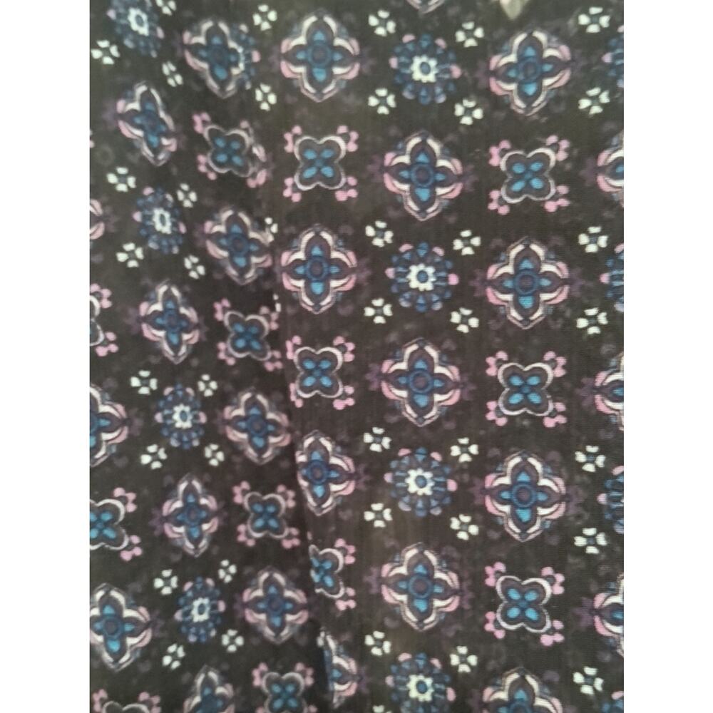 Pure Energy Semi Sheer Floral Blouse - Picture 3 of 4